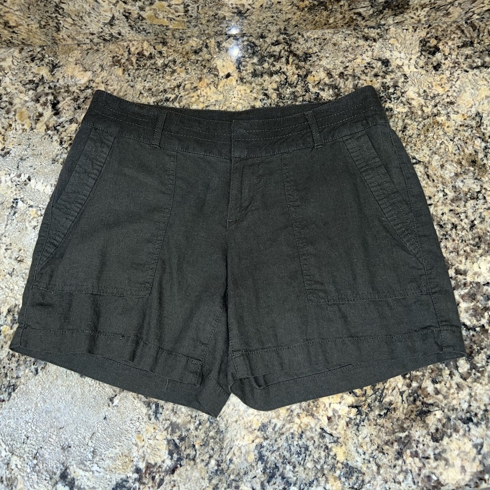 Apt 9 shorts